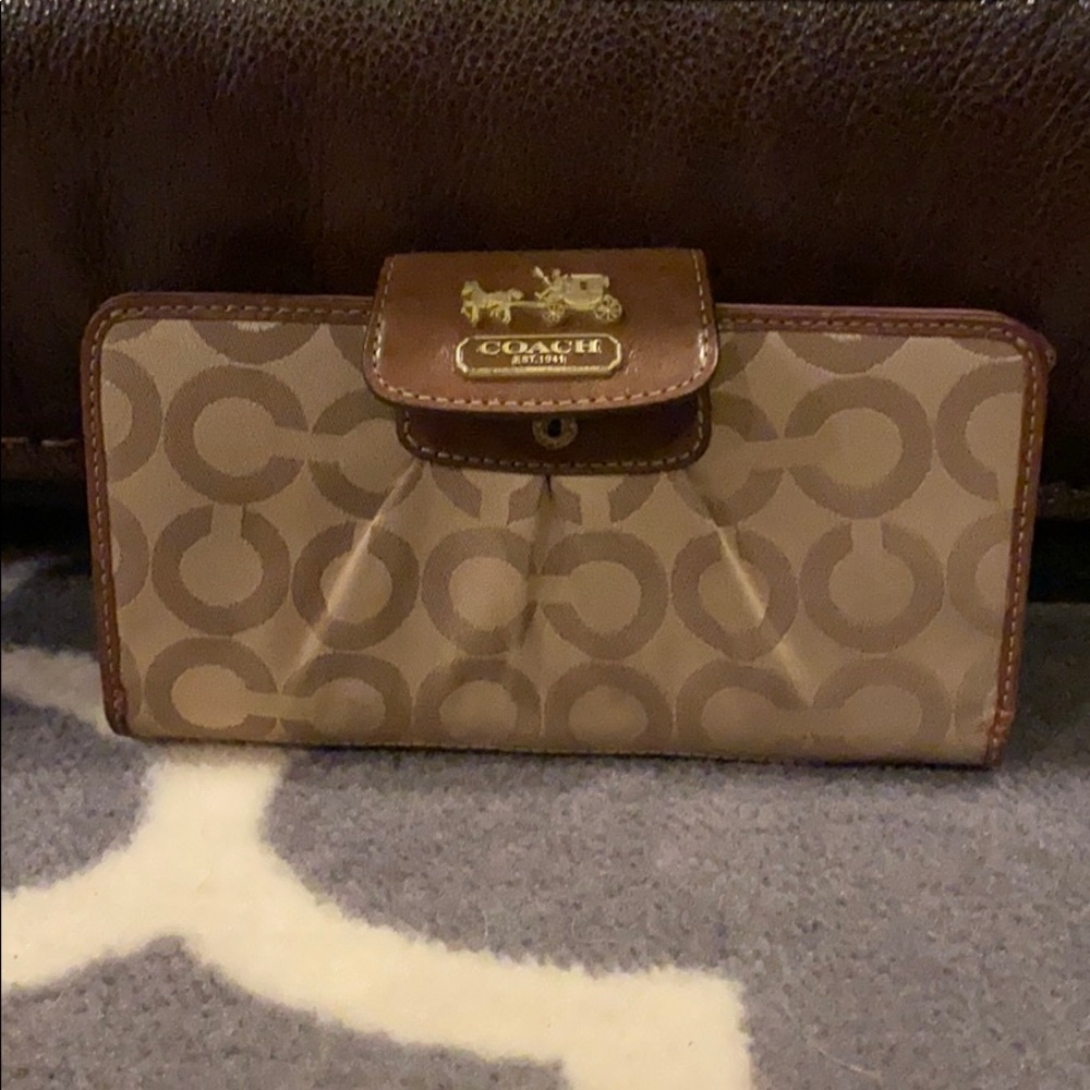 Coach wallet